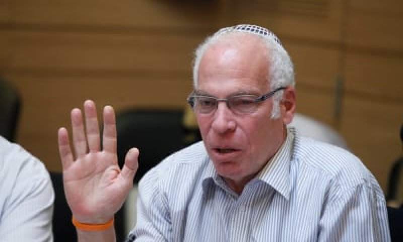 אורי אריאל תוקף את לפיד: התכנית שלו פופוליסטית