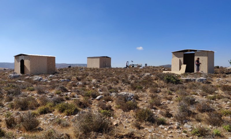 כוחות מג"ב מפנים את המאחז שהוקם לזכר הנרצח