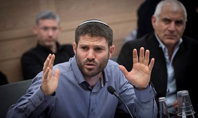 סמוטריץ' לראה"מ: ההיתר לכדורגל בשבת מנוגד לחוק