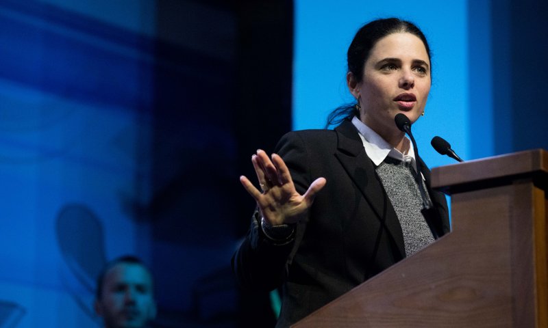 שקד: "בשלב זה הממשלה איננה יותר ממשלת ימין"