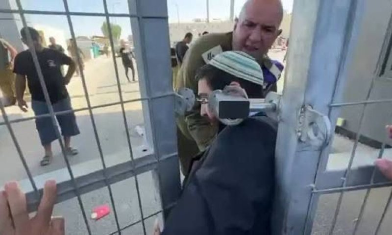 צבי סוכות הציג את הכניסה לשדה תימן: "בצד הנכון של ההיסטוריה"