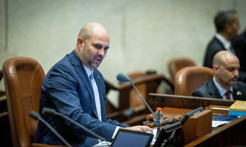 אוחנה: "המלחמה רק החלה, נידרש לעמוד יחד"