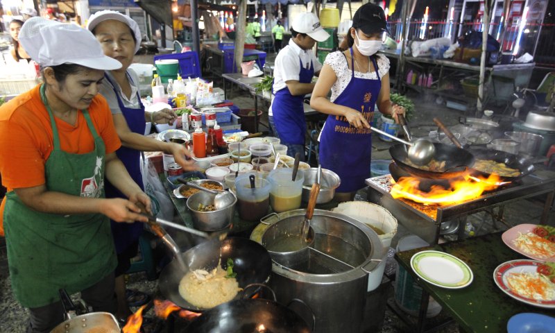 הרב רוזן: "למנות נשים למשגיחות כשרות"