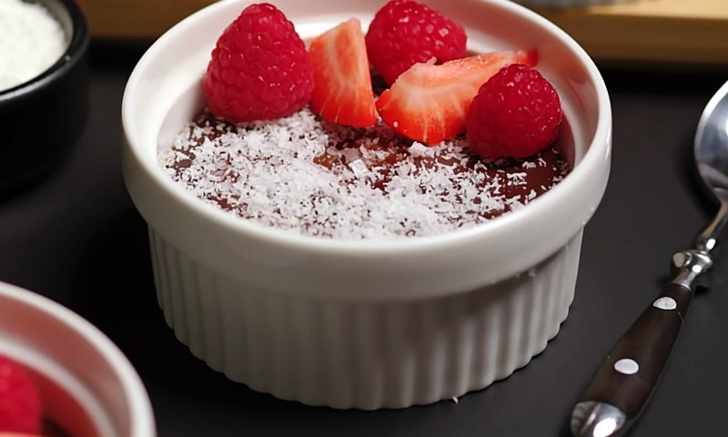 בשביל רגע מתוק: מתכון למוס שוקולד וקוקוס מפנק