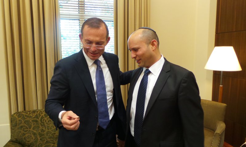 בנט: "להגביר הסנקציות על איראן"