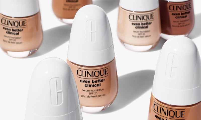 אל תקראו לו מייק-אפ: מותג האיפור והטיפוח של קליניק