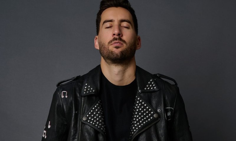 הגילוי של אדיר גץ לסרוגים: "אני מניח תפילין כל יום"