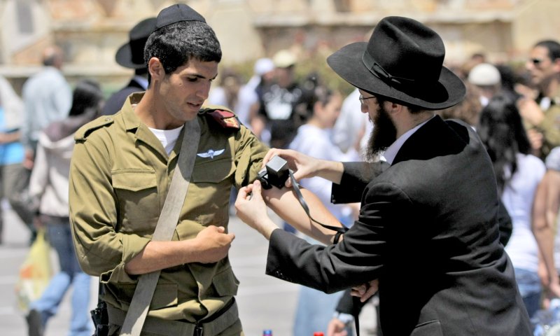 חרדים וחילונים יפגינו: יבוטל שירות החובה בישראל