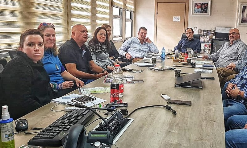 נוהרים לדרום: גמלאים יעזרו לכלכלת עוטף עזה