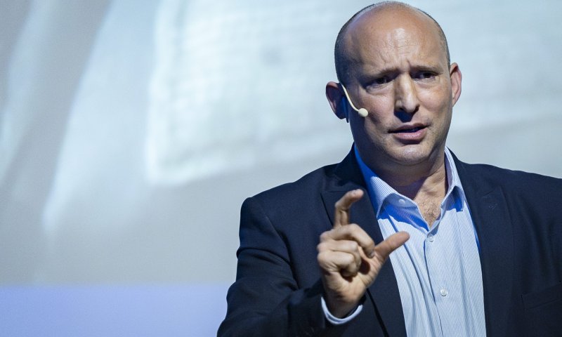 נפתלי בנט בתגובה ראשונה לריגול האיראני נגדו