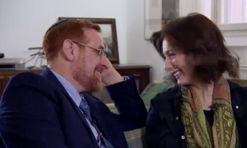 יהודה גליק וארוסתו בראיון: "פריימריז נחת על החתונה"