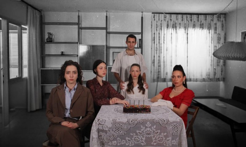 הסרוגה שמככבת בתיאטרון בית צבי: "מעודדת דתיות ללמוד משחק"