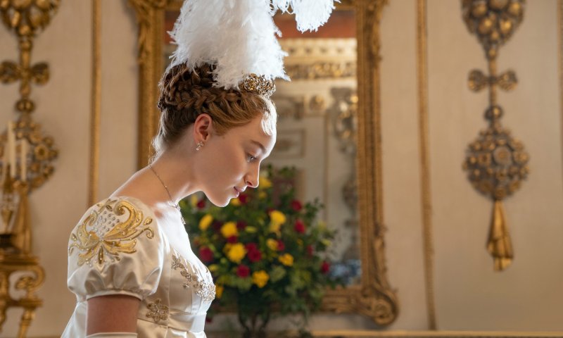 כוכבת ברידג'רטון: "אין הרבה תפקידים לשחקניות בגילי"