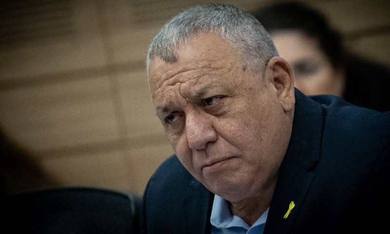 ישראל בדרך לתקיפה באיראן? הרמז הדרמטי של איזנקוט