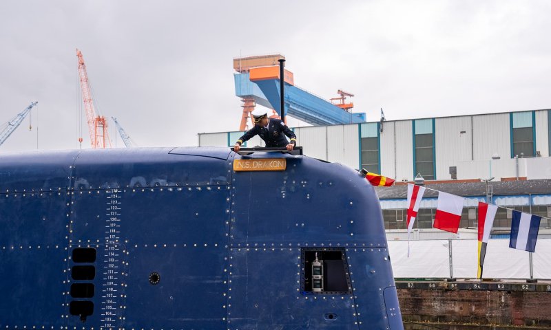 צה"ל חושף את הצוללת השישית: אח"י דרקון