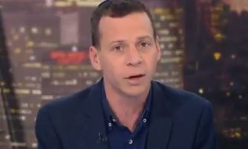 צפו: עמית סגל במתקפה על מנדלבליט: "ריח של רודנות"