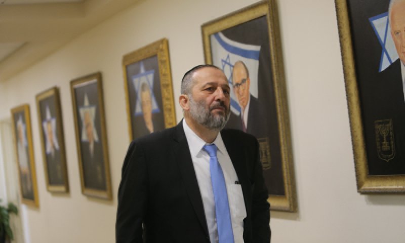 הדלת הייתה נעולה, דרעי נטש את לשכת נתניהו