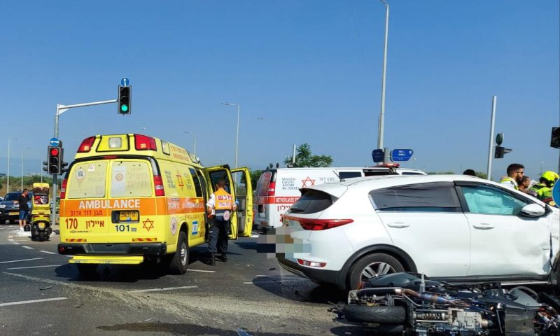 טרגדיה: אב נהרג לעיני בנו בתאונת אופנוע