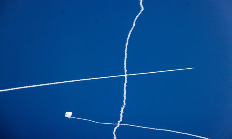 עשרות טילים לצפון: אלו המקומות שנפגעו