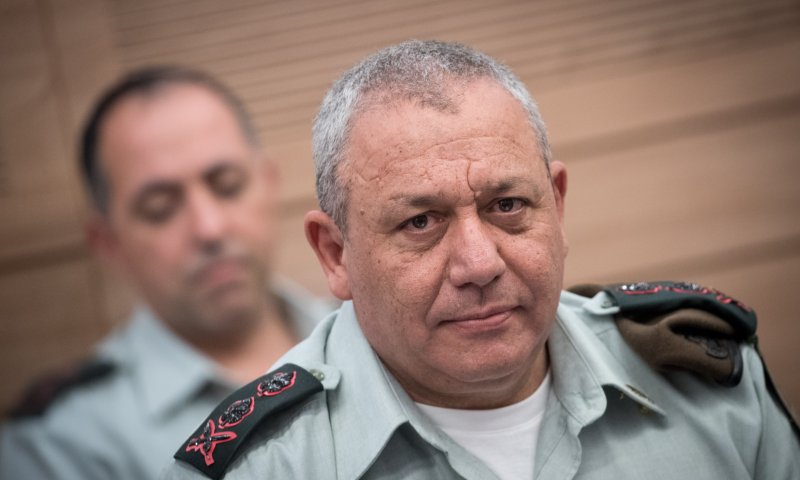 אייזנקוט בתגובה ראשונה להפלת המטוס הרוסי