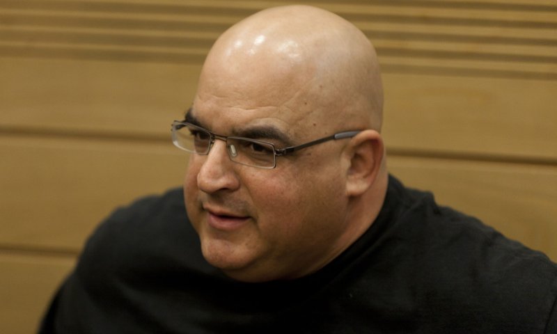 עמרי שרון נגד הרפורמה המשפטית: כוחנית ודורסנית