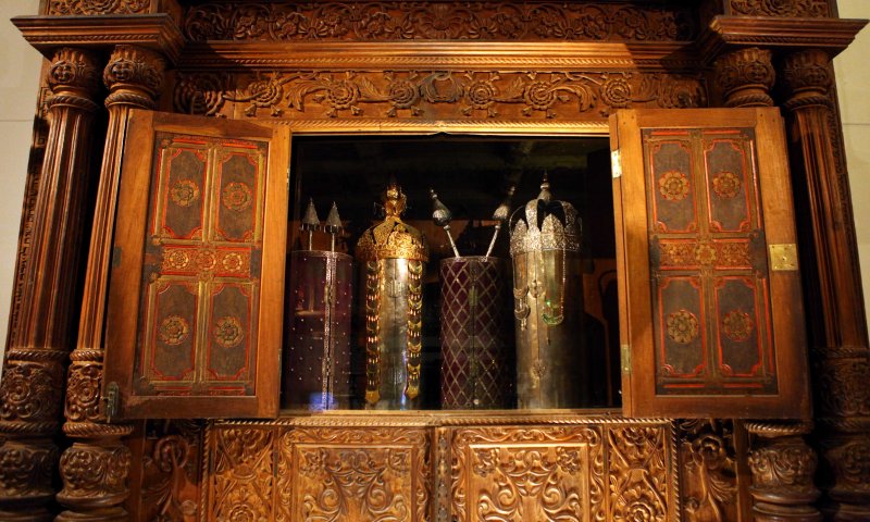 אין בושה: כתר תורה נדיר נגנב מבית כנסת בצפת