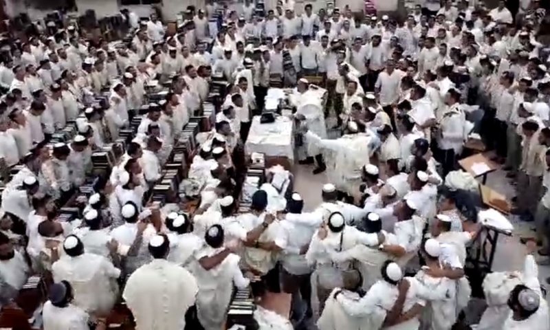 אדיר&bull; צפו: כך נראתה ישיבת שדרות בצאת יום כיפור