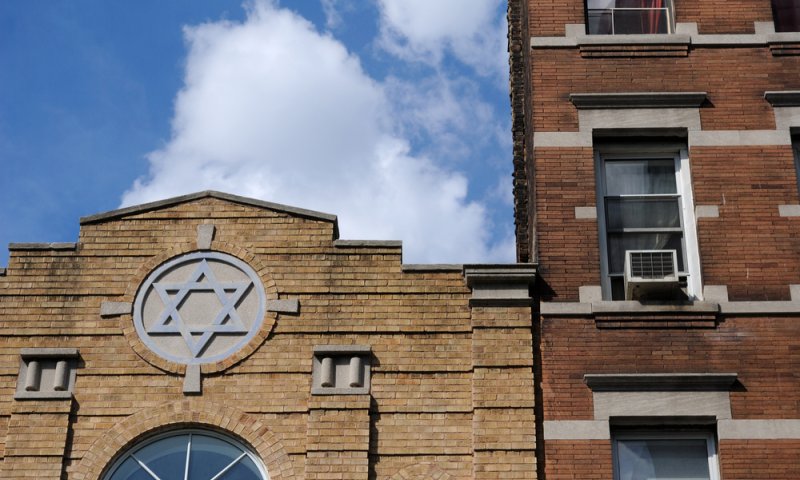 נעצרו חמושים שתכננו פיגוע בבית כנסת בניו יורק