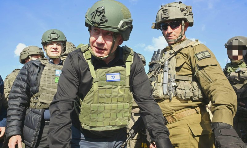 נתניהו: בזמן המו"מ, חמינאי מסביר למה חייבים להשמיד את ישראל