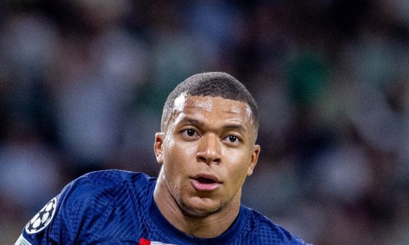 צפו באמבפה מעניק ניצחון: תקציר צרפת &ndash; דנמרק