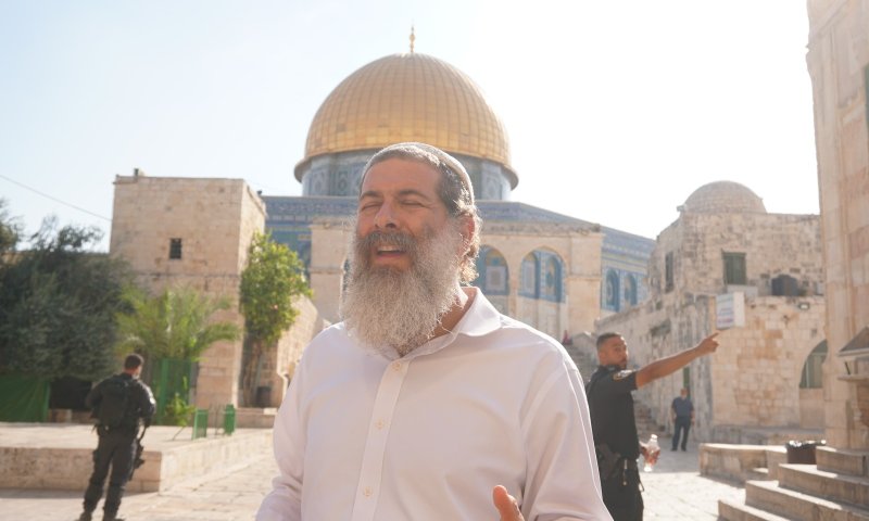 צפו: רבנים וראשי ישיבות בהר הבית לקראת ר"ה