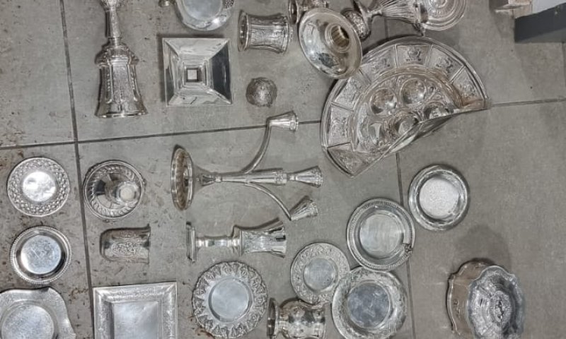 שני פלסטינים נעצרו בחשד שגנבו תשמישי קדושה