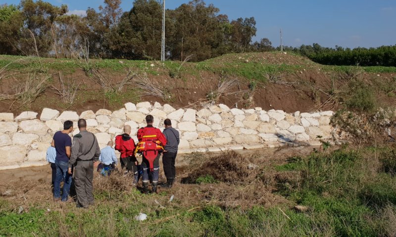 גופה בנחל אלכסנדר, חשש כי מדובר בנעדר