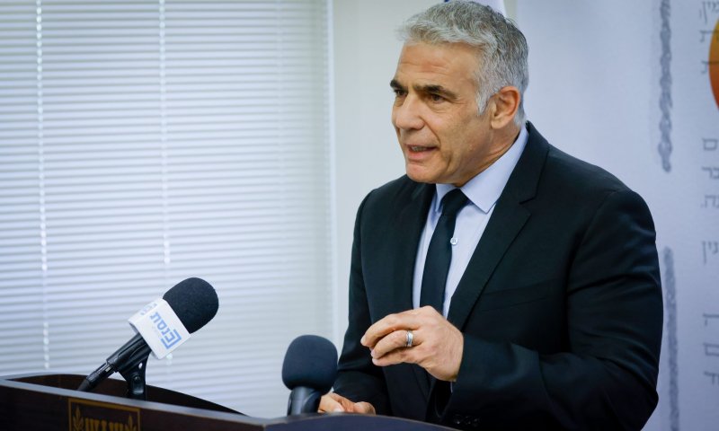 לפיד: הנסיגה מאפגניסטן &ndash; צעד נכון שבוצע בצורה שגויה