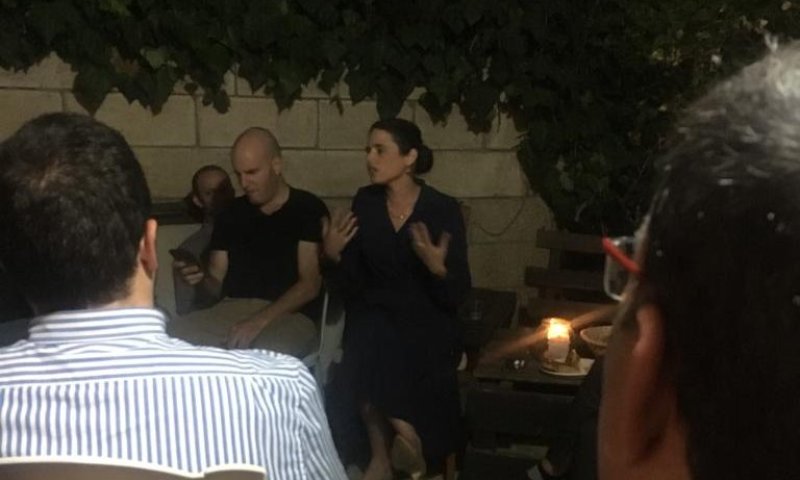 תומכי שקד לחצו במפגש: חיבור עם איחוד הימין