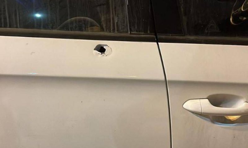 פיגוע ירי בשומרון: מחבלים פתחו בירי לעבר נהג יהודי