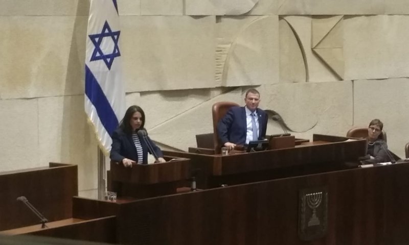 בעד בג"צ? שקד הוכיחה את הח"כים משמאל בצביעות