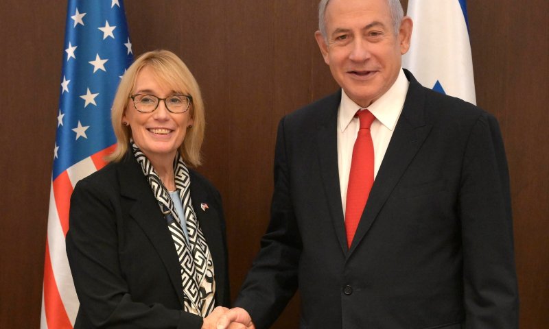 רה"מ נפגש עם הסנאטורית: "תמיכה עקבית בישראל"