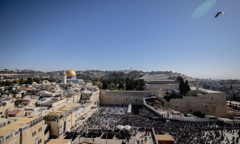 הרב הסרוג חושף: אתמודד לרבנות העיר ירושלים