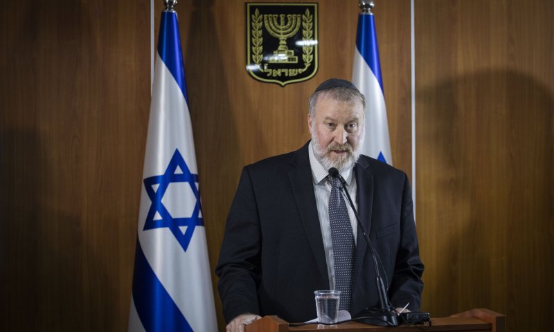 היועמ"ש: נתניהו לא יוכל להתערב במערכת המשפט