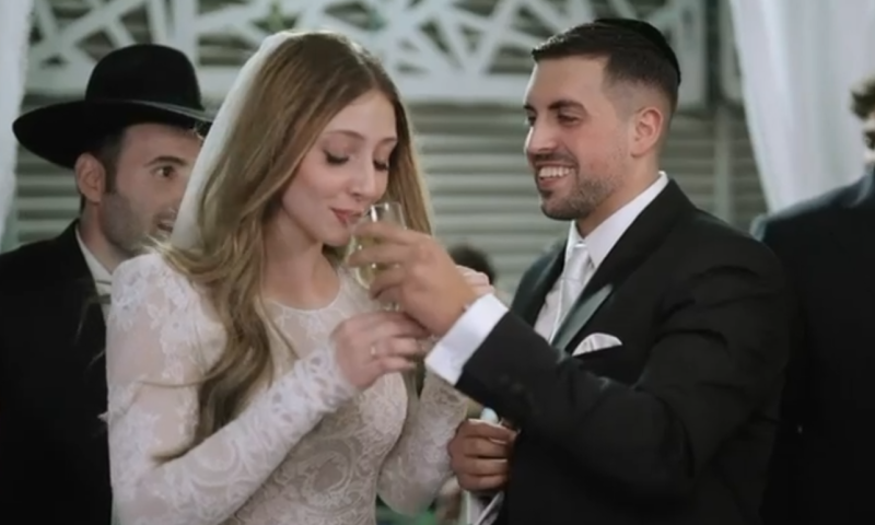 "אני נשואה?": רגע החתונה המרגש של אריאל ואסתר ב"ווארט"