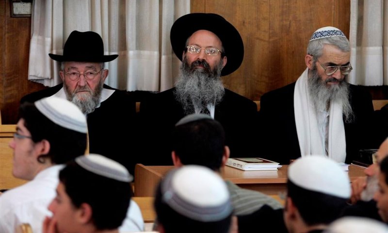 תלמידי הר ברכה שסירבו לעבור ישיבה ישרתו 3 שנים