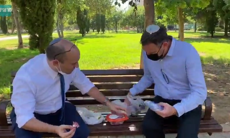 כשבנט וכהנא התיישבו על ארוחת פועלים. צפו