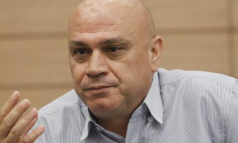 עיסוואי פריג': אצביע נגד; מוכן לוותר על תפקיד שר