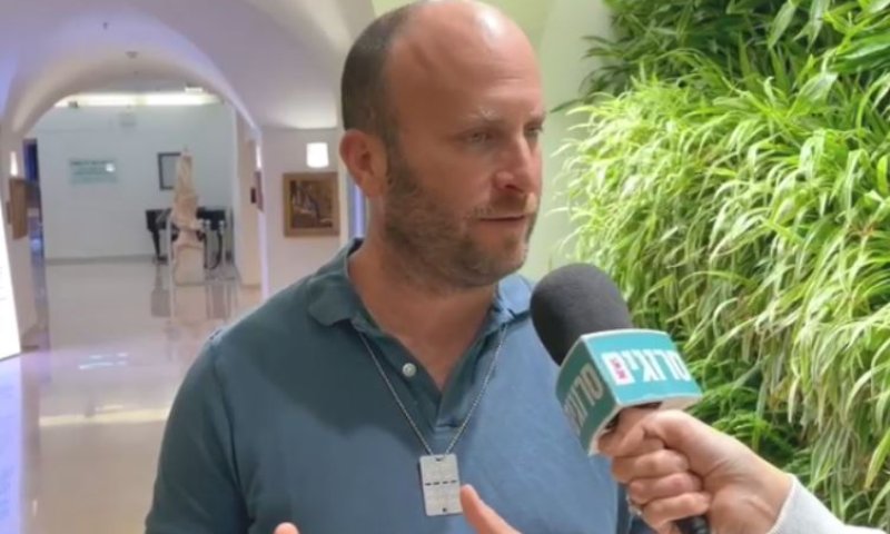 צפו: קרויזר בתגובה ראשונה על הדחתו ממילואים