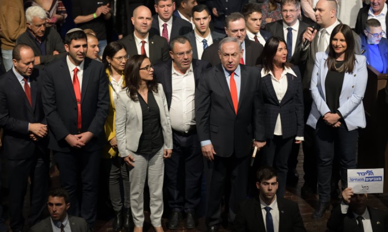 רוני מאנה מפתיע: זה האיש שיעמוד בראשות הליכוד