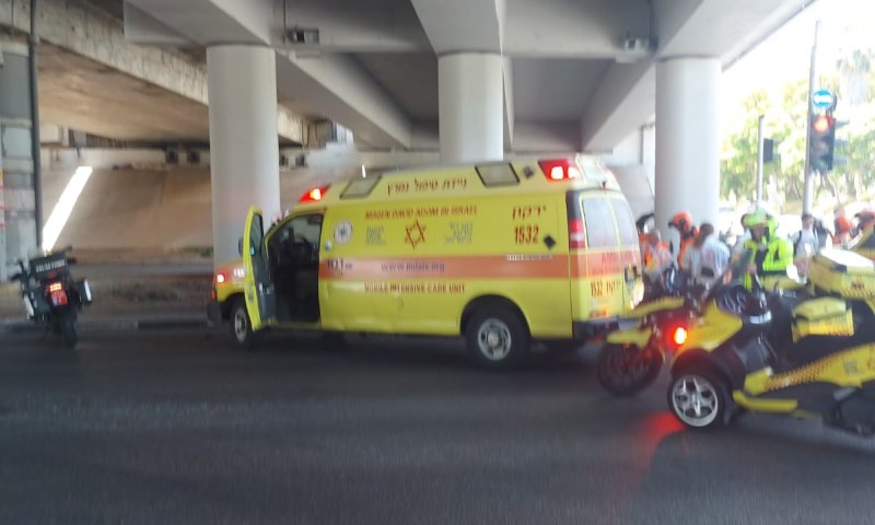 בני ברק: פעוטה נפצעה קשה מפגיעת רכב