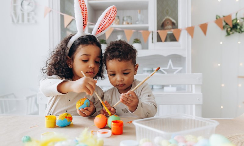 עדיין נשארים בבית: רעיונות לפעילויות עם הילדים