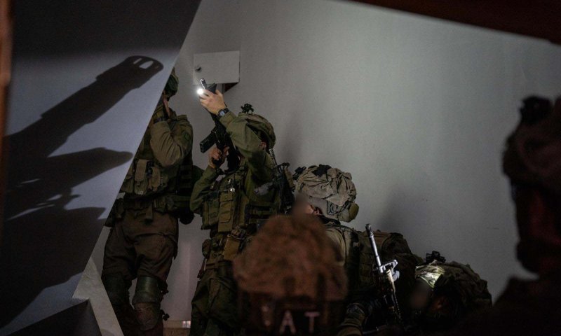 צפו: מחסן תחמושת ענק התגלה מול ביה"ח אל אמל