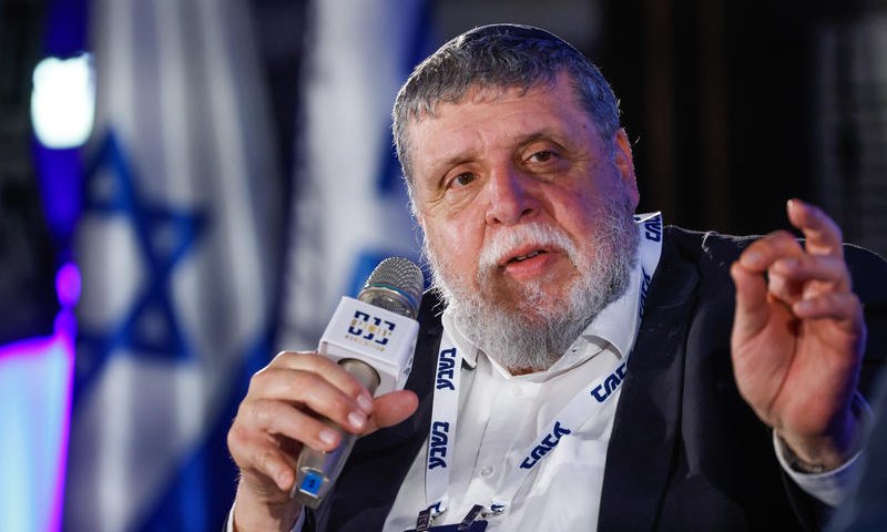 הרב רפי פוירשטיין פורש מהנהלת 'צהר'
